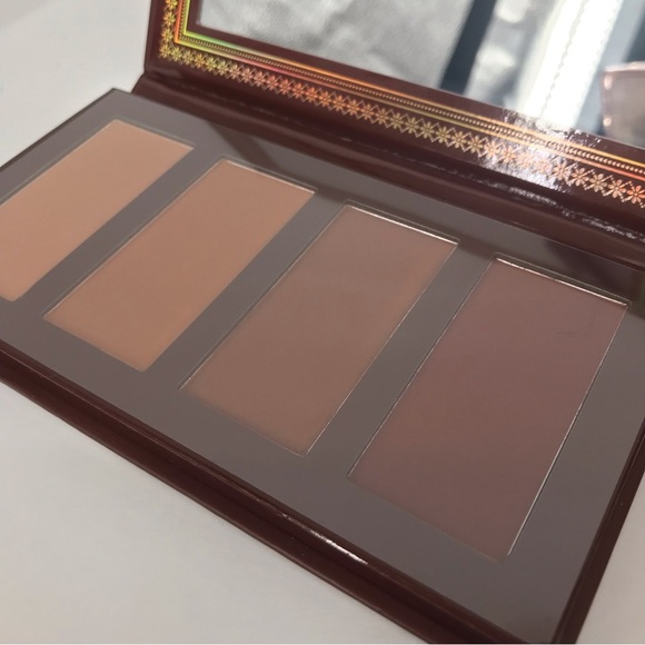Luxie Pro Face Brush & Ace Beauté Bronzer Palette - Picture 6 of 8